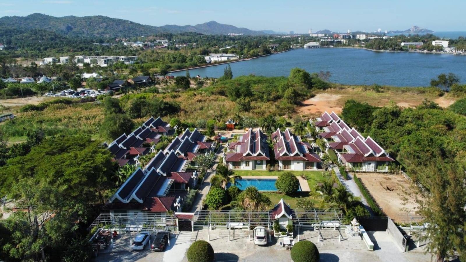Thirty Degrees In February, Khao Tao, Hua Hin Villa Exterior photo