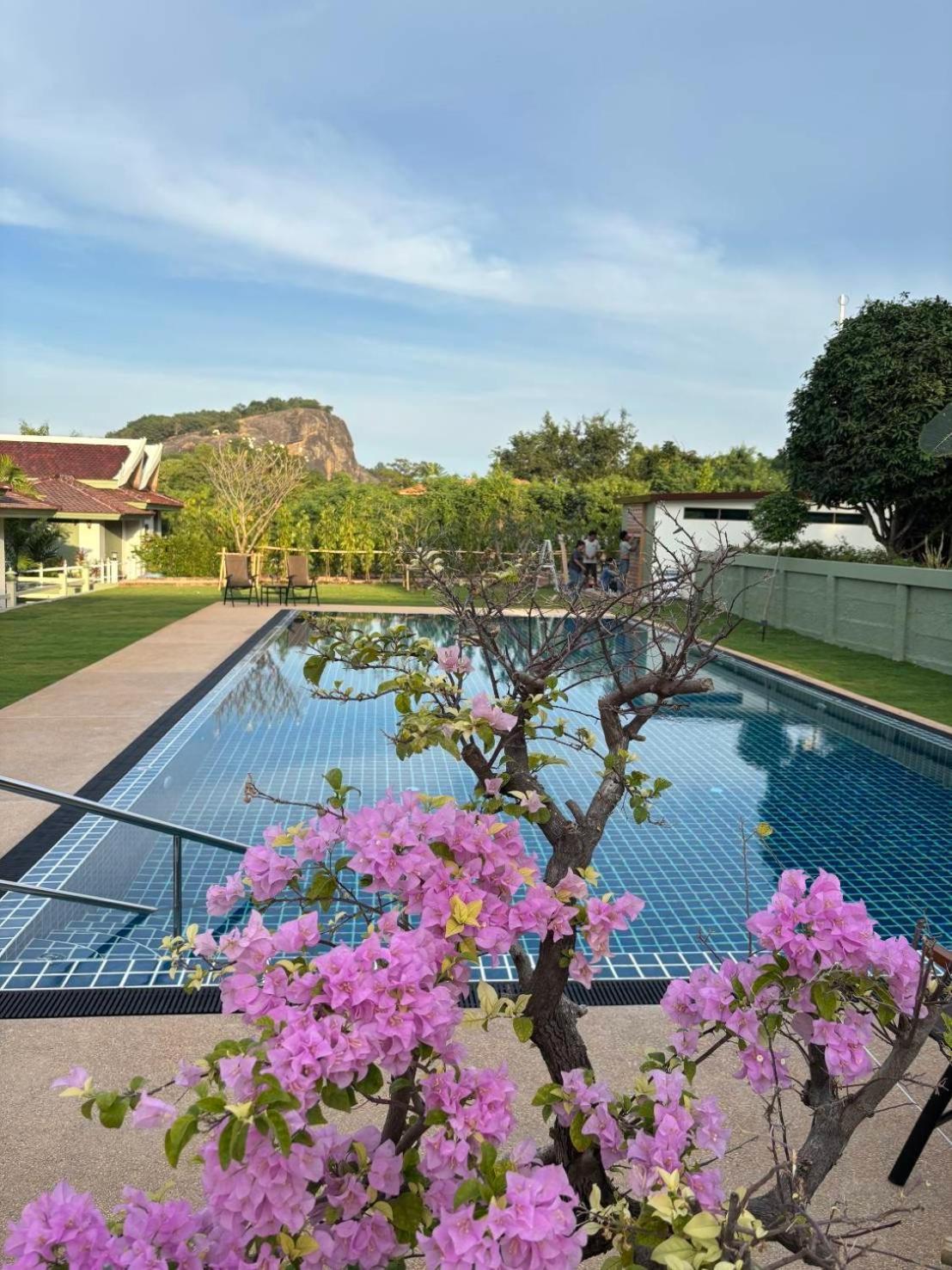 Thirty Degrees In February, Khao Tao, Hua Hin Villa Exterior photo